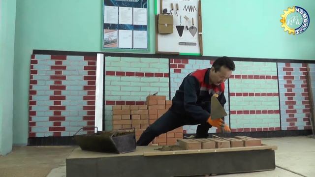Кирпичная кладка угла по однорядной системе перевязки швов смотреть онлайн