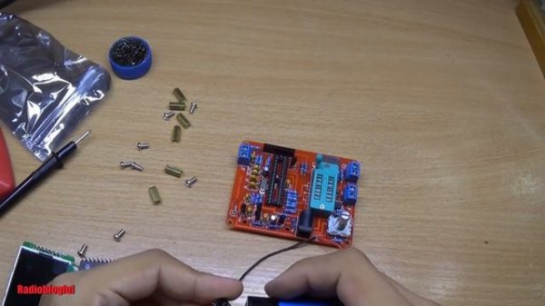 Собираем отличный Transistor tester с расширенными функциями