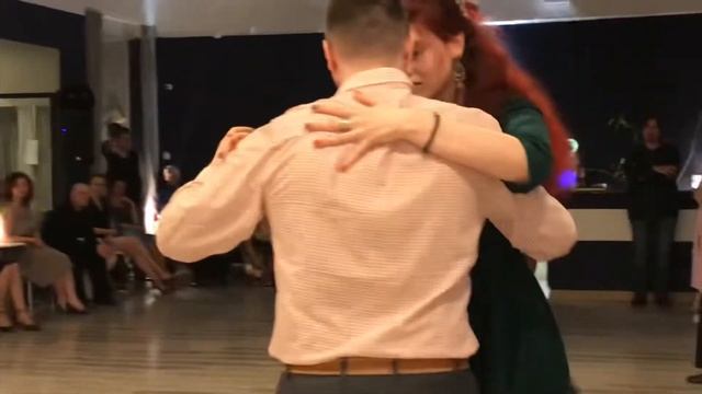 Танец именинницы на Милонге в a Libertad 17.04.2021 смотреть онлайн