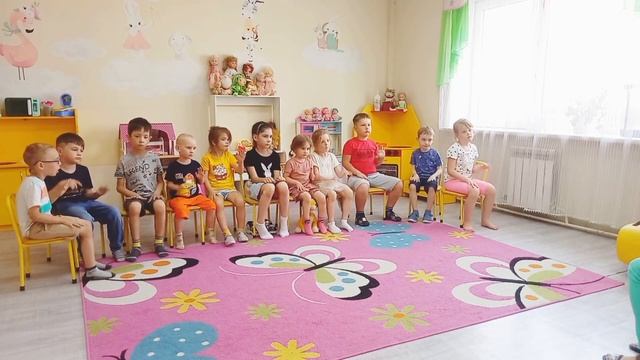 Молодёжная (старшая группа). Музыка смотреть онлайн