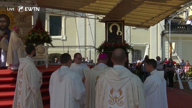 Suma Pontyfikalna | Msza Święta w święto Matki Bożej Częstochowskiej ze Szczytu Wałów Jasnogórskich смотреть онлайн