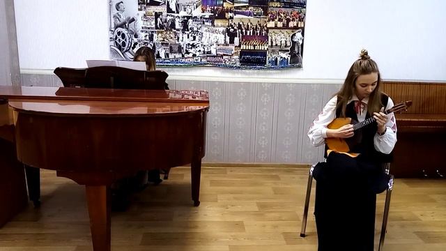 Деба Дар'я. Л. Бетховен "Менует" смотреть онлайн