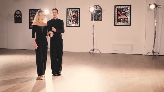 Presentation Before The Dance | Mirko Gozzoli & Edita Daniute смотреть онлайн