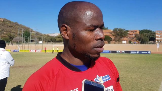 Maccabi FC striker Collins Mbesuma on helping his team gain promotion to the National First Divisio смотреть онлайн