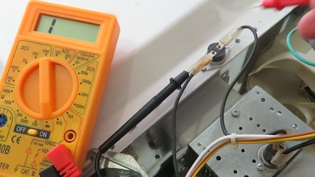 Como comprobar termostato microondas. ¿No calienta?¿No hace nada? смотреть онлайн