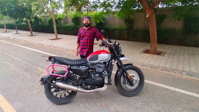 2,50,000 ₹ देकर कौन आयेगा, इस Bike को लेने, जब इस तरह के काम होंगे! Yezdi Scrambler Owner review!!! смотреть онлайн