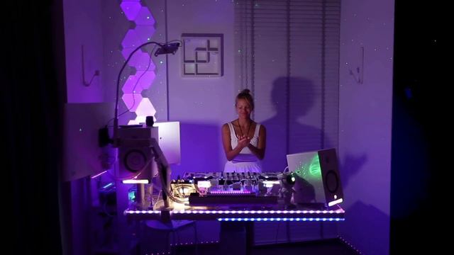 Музыка Молодежная__ Хиты 2022 смотреть онлайн