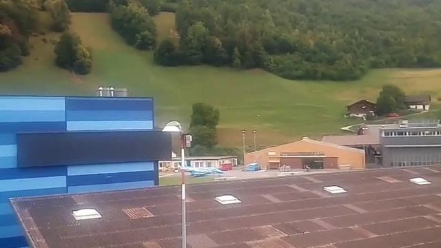 Горы и звуки самалетов с вертолетом смотреть онлайн