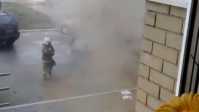 вспыхнул фольксваген смотреть онлайн