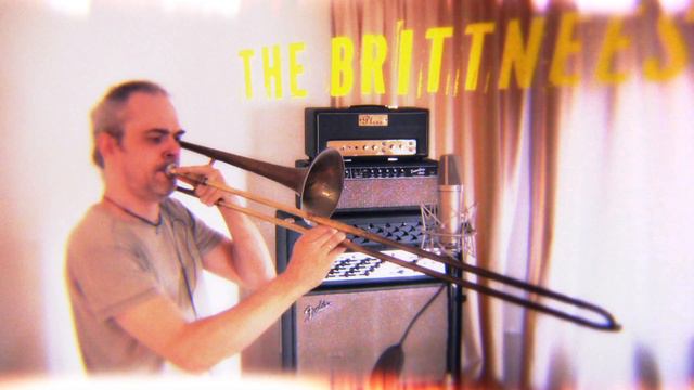 Rott of The Brittnees recording a trombone (totally hungover ...) смотреть онлайн