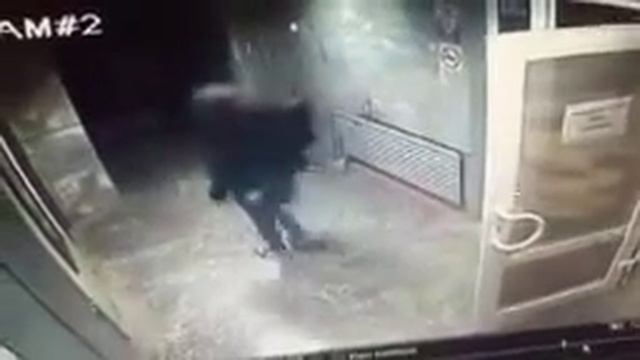 Опознание подозреваемого в грабеже смотреть онлайн