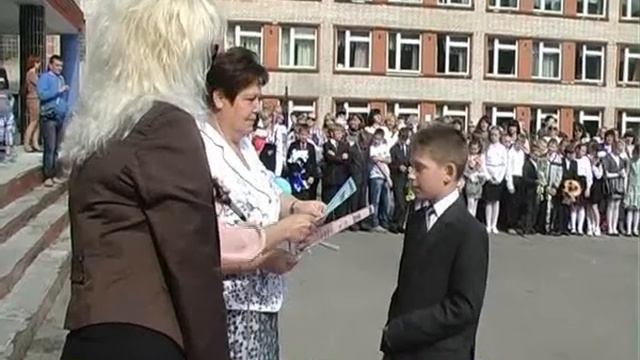 Линейка начальных классов школа 19 Орша май 2013 смотреть онлайн