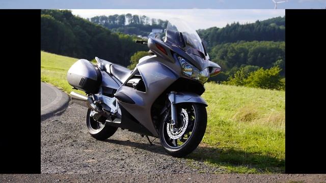 Honda ST 1300 Pan European. Foto und Video Tour! смотреть онлайн
