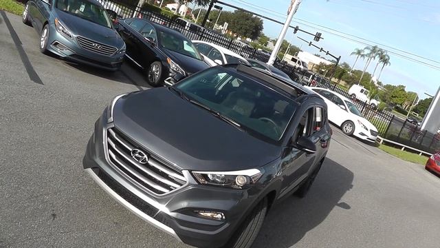 UNIVERSAL HYUNDAI 2017 Hyundai Tucson Night Stock #485502 смотреть онлайн
