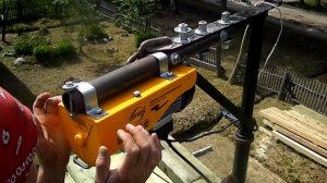 Мини кран для подъема бруса с электротельфером.