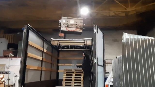 Работа с верхней загрузкой. Ребята, а расчехление верха это платная услуга? Кто знает... смотреть онлайн