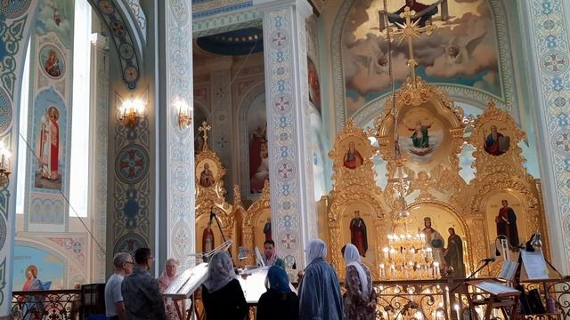 "Отца и Сына и Святаго Духа" (С.Смоленского). Регент Екатерина Артюхова. смотреть онлайн
