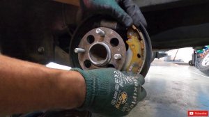 HOW TO REPLACE DRUM BRAKES| 2014 Hyundai Accent gets a New set of Brake Drums & Shoes!