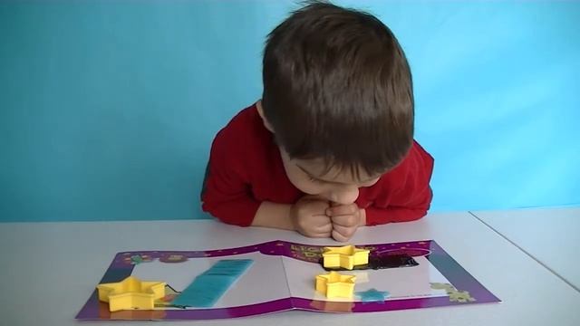 Плэй До светящийся Распаковка, делаем звездочки. Light Up Dough Unpacking And Playing