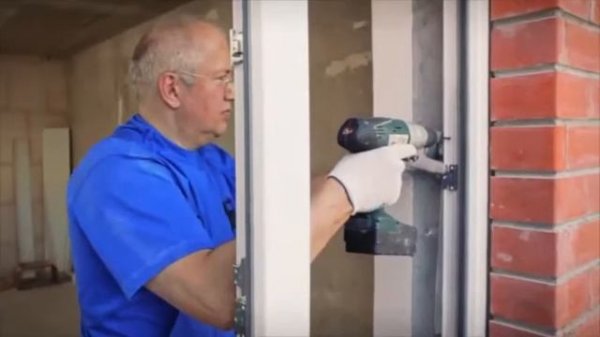 Как установить окно Deceuninck ?