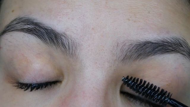 30 DAYS USING CASTOR OIL FOR EYELASH GROWTH! смотреть онлайн