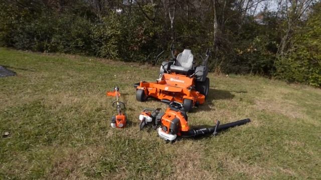 Husqvarna MZT52 Zero Turn Mower Briggs (2) Handhelds Package смотреть онлайн