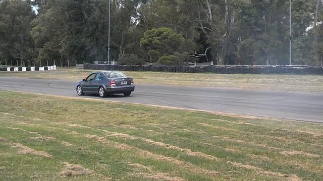 Volkswagen Bora 1.8 T - Master Galvez 17-03-14 смотреть онлайн