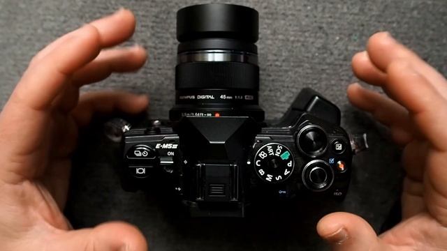 Olympus E-M5 Mark III Custom Mode Tutorial How To Setup and Recall Custome Settings ep.426 смотреть онлайн