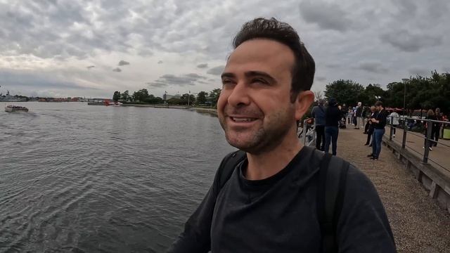 Başbakan'ın Bile Bisikletle Gezdiği Ülke Danimarka'da Bakın Neler Yaptım смотреть онлайн