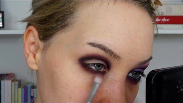 OMG! NEW HUDA ROSE QUARTZ PALETTE REVIEW & SWATCHES | MAKEMEUPMISSA смотреть онлайн