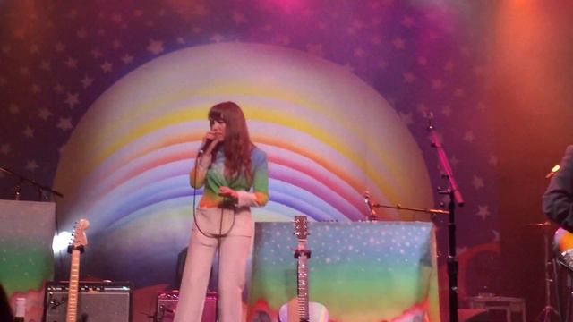 Jenny Lewis - She's Not Me (Live 8/26/15) смотреть онлайн