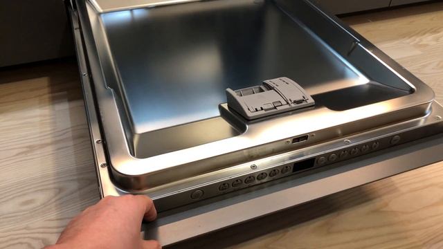 СОБРАЛ САМ КУХНЮ ИКЕА. ПОСУДОМОЙКА ИКЕА ПРОФФСИГ (ЧАСТЬ 2) смотреть онлайн