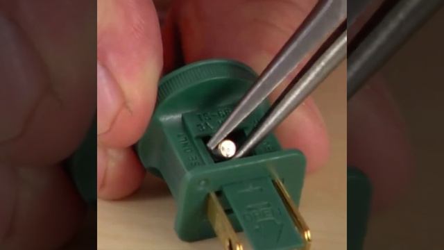 Trailer - How to repair christmas lights | Ace Hardware #shorts смотреть онлайн