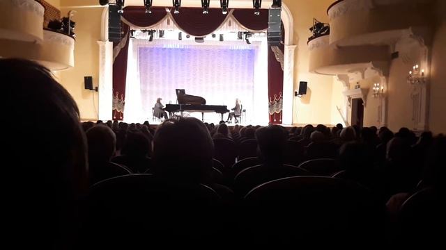 Концерт "Два рояля" смотреть онлайн