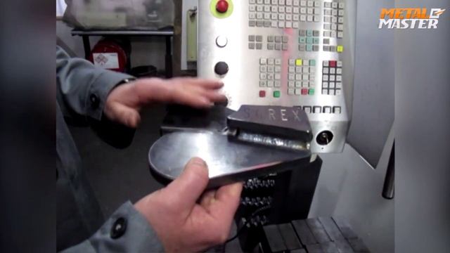 Производство роликовых ножей для листогиба Metal Master LBM