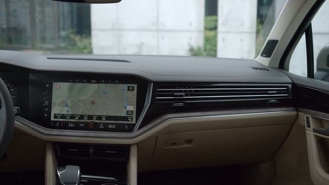 New Volkswagen Touareg 2019 - better than Audi? смотреть онлайн