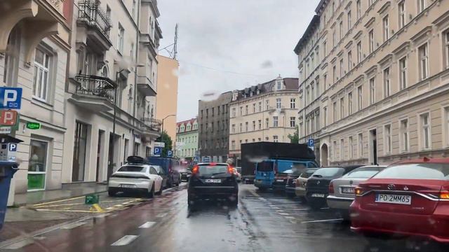 Катовице. Польша. В поиске хостела по Букинг🏤 смотреть онлайн