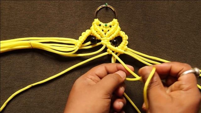 Macrame Keychain Tutorial for BEGINNERS! | DIY Macrame keychain #2 смотреть онлайн