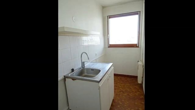 A VENDRE en Exclusivité: STUDIO DE 31.5M² - COMMERCE - VUE EXCEPTIONNELLE- BALCON PARIS 15ème: смотреть онлайн