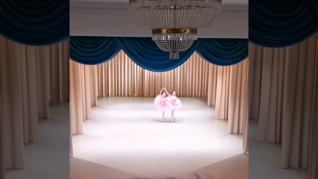 Pizzicato - Ballet Concert смотреть онлайн