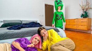 Злой КРИПЕР ПРОБРАЛСЯ в Наш Дом !!