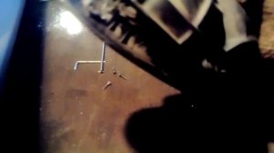 Как разобрать и снять зеркало Opel Corsa D