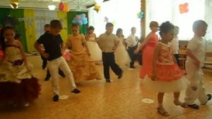 ТАНЕЦ "ПОЧЕМУЧКИ" на выпускном