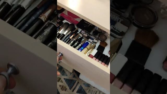 Туалетный столик с гримёрным зеркалом 4.1Б120 / цвет Дуб Молочный смотреть онлайн