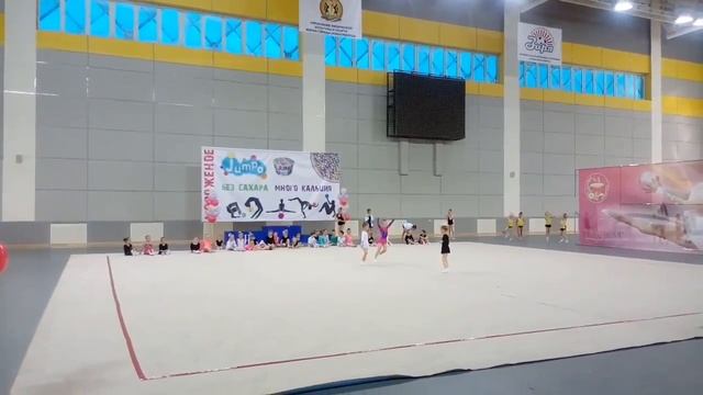 Художественная гимнастика - мои первые  соревнования Youtube 2018  Part 385