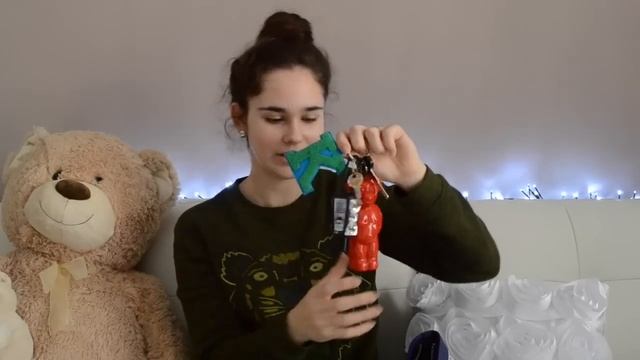 Что в моей школьной сумке !? / What´s in my school bag !? | DYNAMIC WEEKEND смотреть онлайн