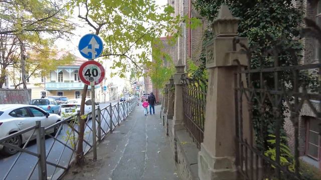 🇬🇪 Old Tbilisi, Geirgia, #15, Lado Asatiani St. (Entire Street) Walking Tour. смотреть онлайн
