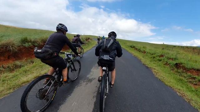 Drakensberg Trails Adventurer смотреть онлайн
