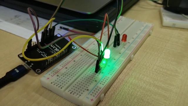 Android Studio, Google Firebase, ESP 8266 and Arduino смотреть онлайн