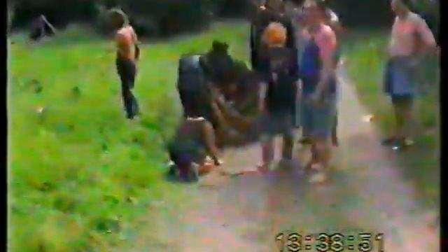 Груша На Пеньках 2000. 2/10 смотреть онлайн